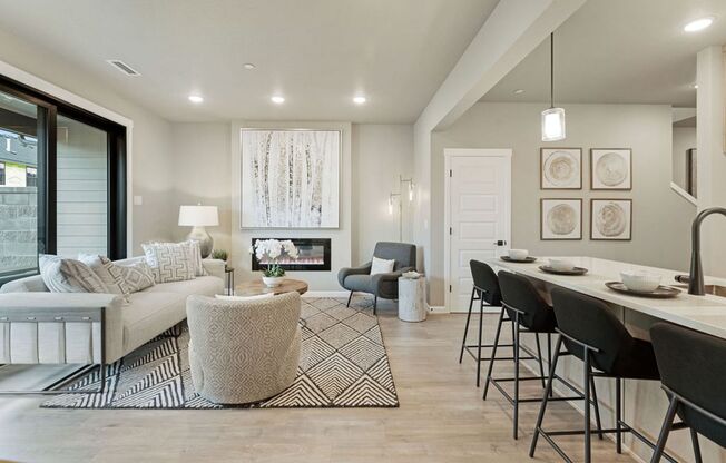 Luxury Townhome for Lease at the Courtyards at Hidden Crest - 6825 NE 132nd Way
