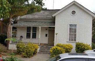854 Calhoun St