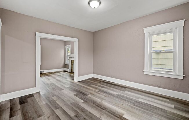 Stunning 3 bedroom home in Aliquippa available May 1!