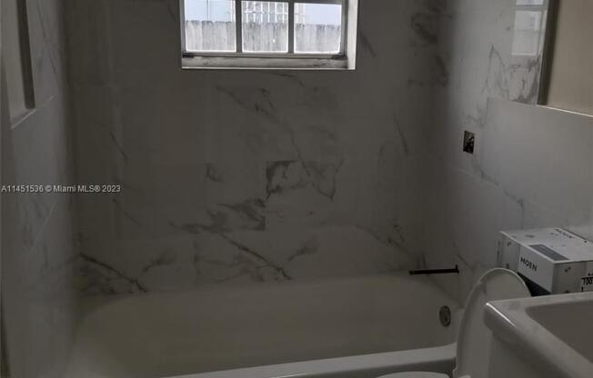 3364 SW 2 ST
