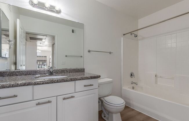 2 beds, 2 baths, $1,995, Unit # 311