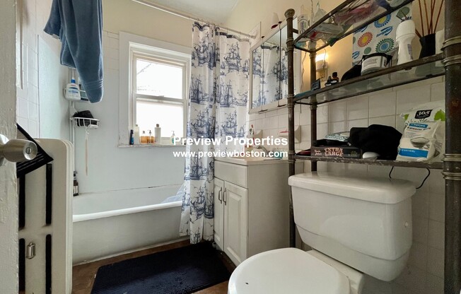 97 Kilsyth Rd Apt 1A