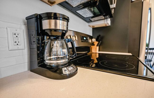 1 bed, 1 bath, 677 sqft, $1,395, Unit 3323