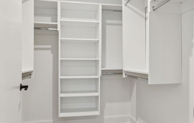 1 bed, 1 bath, 800 sqft, $2,108, Unit 102