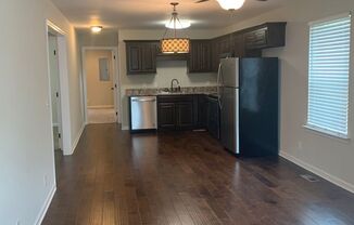 3 beds, 2 baths, $1,495