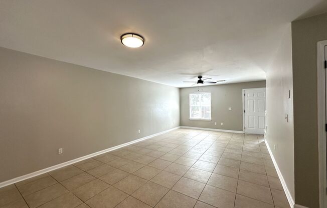 5 Bedroom, 3 Bath Home Priced to Rent!
