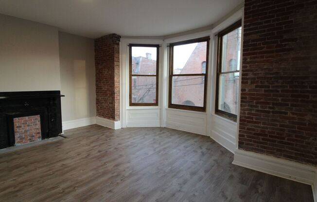 1100 Allegheny Ave