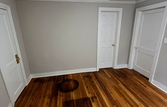 1 bed, 1 bath, $615, Unit Apt. 6