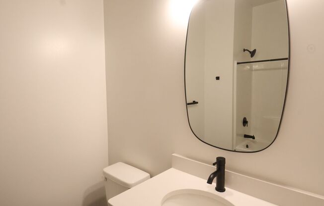 2 beds, 2 baths, 1,469 sqft, $2,750, Unit 812