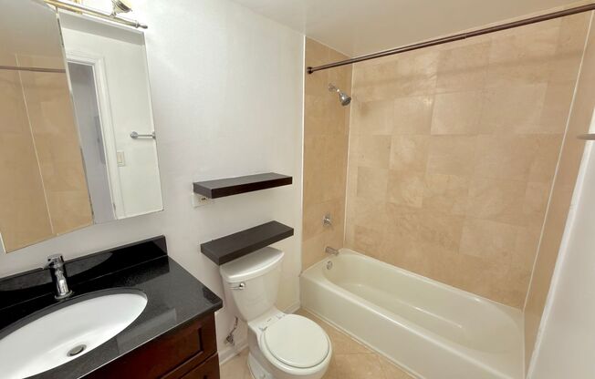1 bed, 1 bath, 700 sqft, $1,825, Unit 418-1501