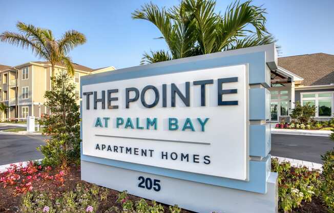 the pointe at palm bay apartments sign