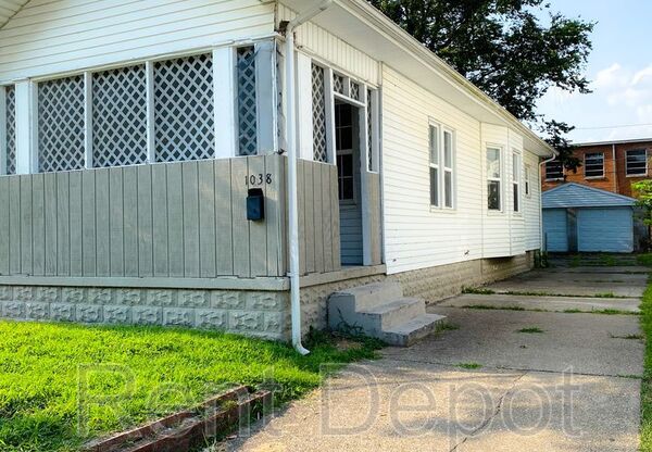 1038 Adams