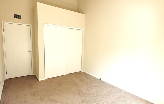 2 beds, 1 bath, $1,800