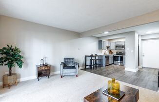 2 beds, 1 bath, $1,249