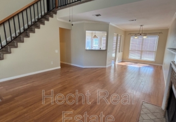 16501 SPOTTED EAGLE DR