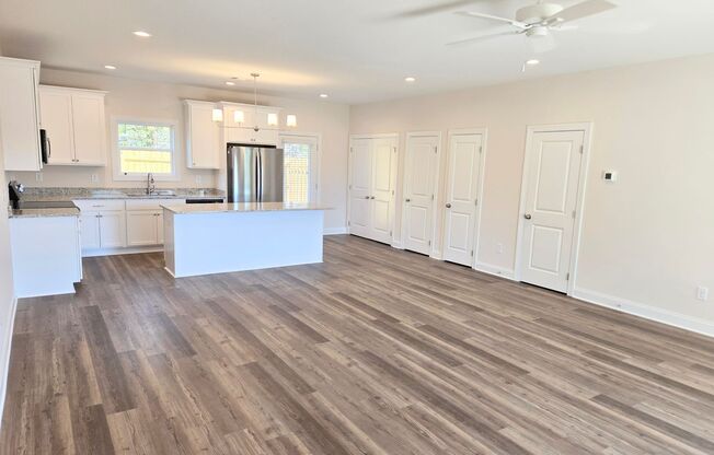 3/2.5 Luxury Townhome Now Available!