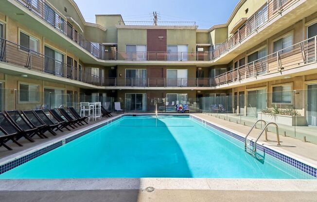 1 bed, 1 bath, 854 sqft, $2,450, Unit 310