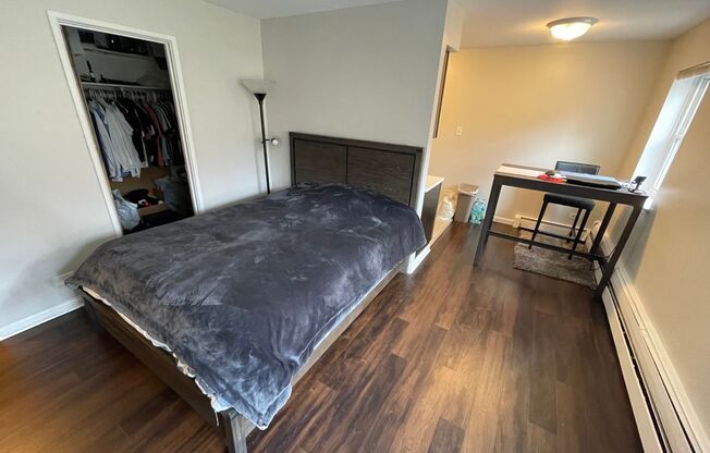 Studio, 1 bath, $1,495, Unit 261