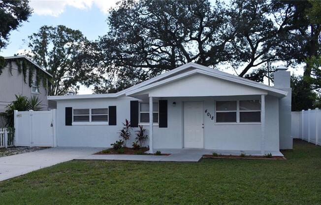 4018 W NASSAU ST 
