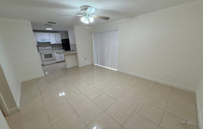 10203 CARRIAGE GLN CT