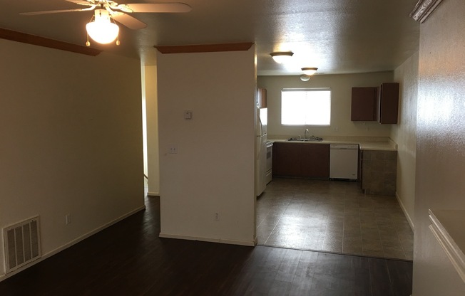 3 beds, 1 bath, $1,195