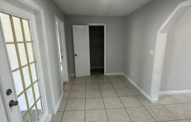 3 beds, 2 baths, $2,700