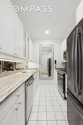2 beds, 2 baths, $8,750, Unit 56E