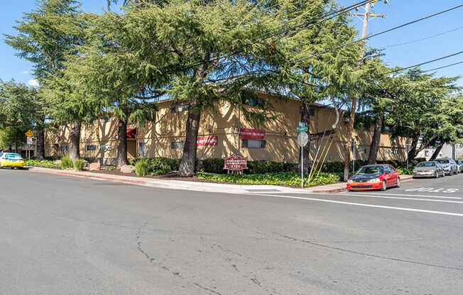 Pinehaven Apartments