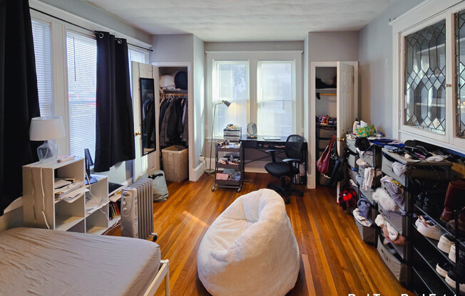 229 Chestnut Hill Ave