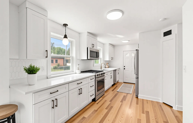 29 BEACONWOOD