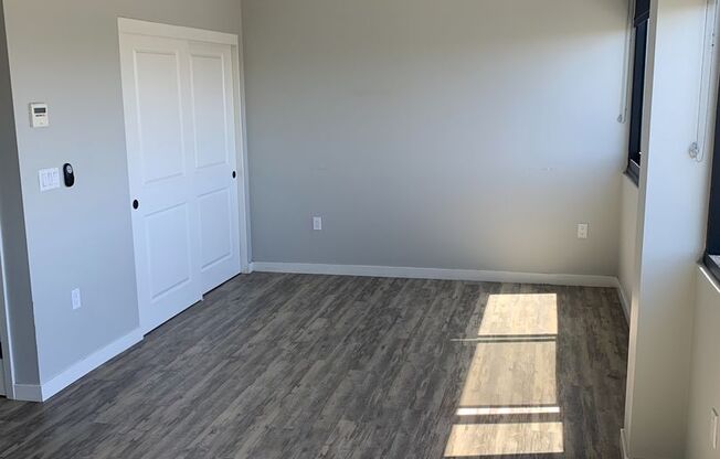 Studio, 1 bath, 516 sqft, $2,395, Unit 302