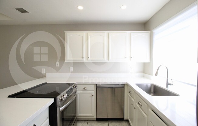 3 beds, 2 baths, 1,088 sqft, $1,700, Unit 120