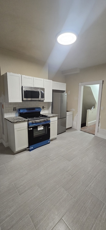 14 Quint Ave Apt 1A