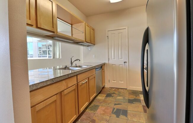 2 beds, 2 baths, $3,695, Unit Unit 405