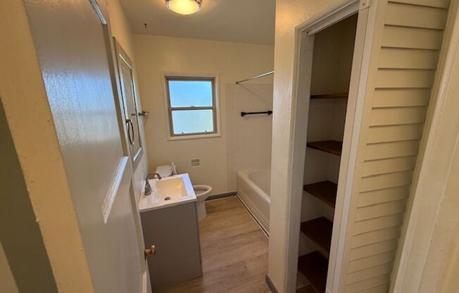 1 bed, 1 bath, $1,895