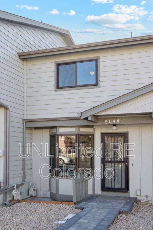 9044 W 63 AVE