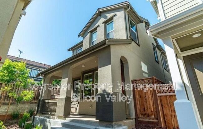 1020 SKYBO CT
