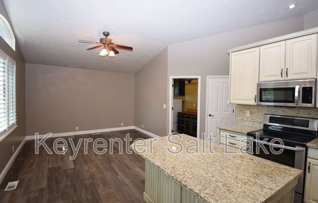 697 KRISTA CT