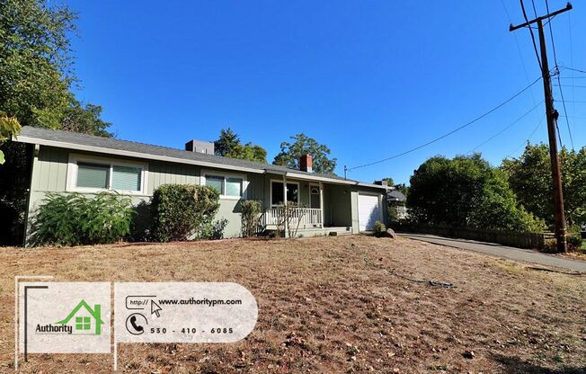 2931 Kenco Ave - Covered Patio with a Large Fenced Backyard