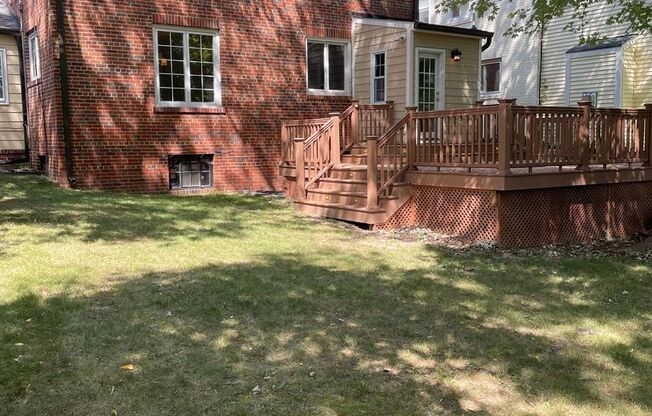 4 beds, 2.5 baths, $5,750