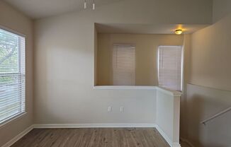 Beautiful 2-Bedroom Condo in the Heart of New Tampa