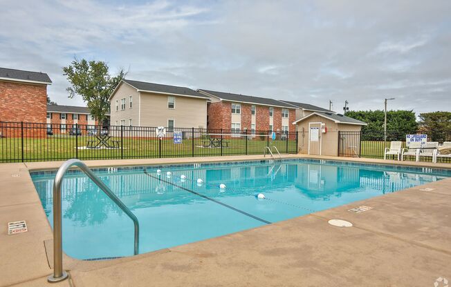 1 bed, 1 bath, 780 sqft, $1,050, Unit 30