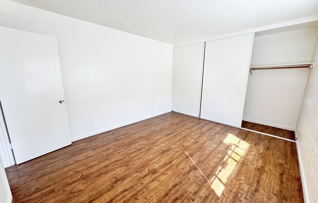 1 bed, 1 bath, 698 sqft, $1,250, Unit 212