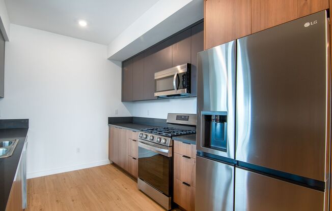 14333 Sylvan