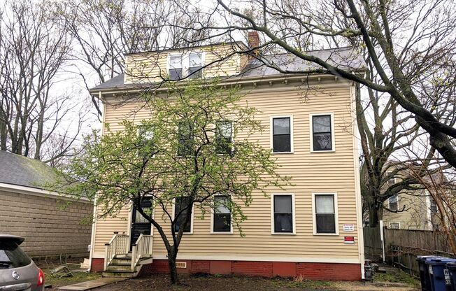 1596-1600 Westminister Street