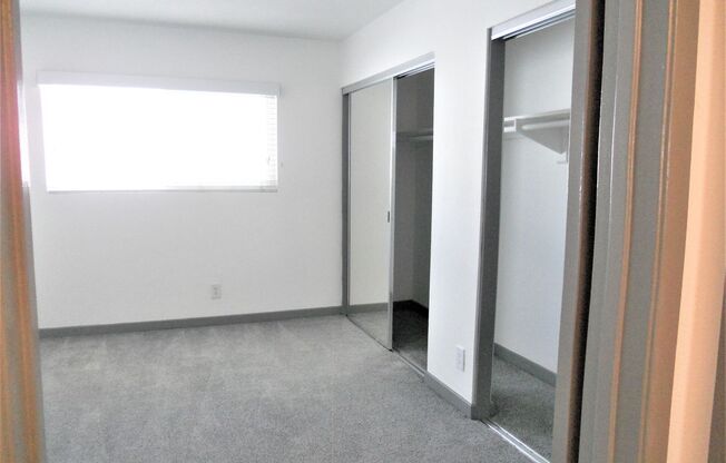 2 beds, 1 bath, 880 sqft, $3,055, Unit 161-4