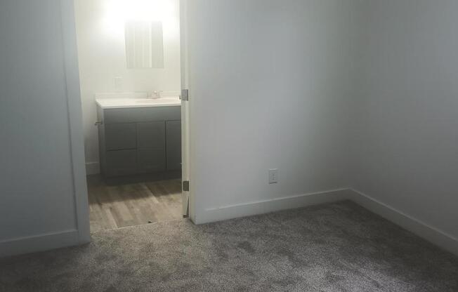 1 bed, 1 bath, $910