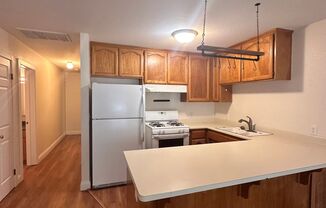 2 beds, 1 bath, 750 sqft, $1,995, Unit 1219 1/2 E St