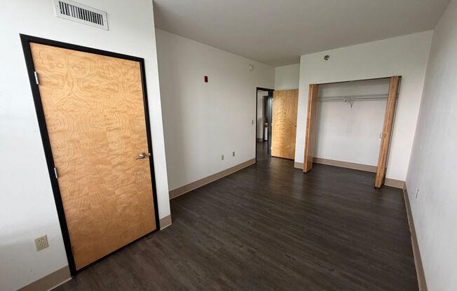 1 bed, 1 bath, 637 sqft, $1,500, Unit 606