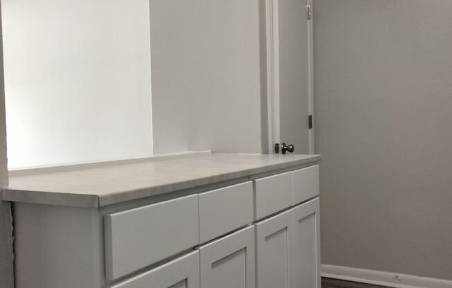 1 bed, 1 bath, 600 sqft, $995